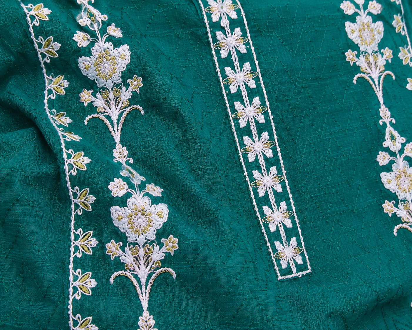 Reekaz Girls Emerald Green Embroidered Kurta | Premium Cotton Ethnic Wear | Ages 4–14 Years